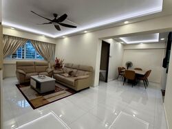 Blk 451 Hougang Avenue 10 (Hougang), HDB 4 Rooms #548801361